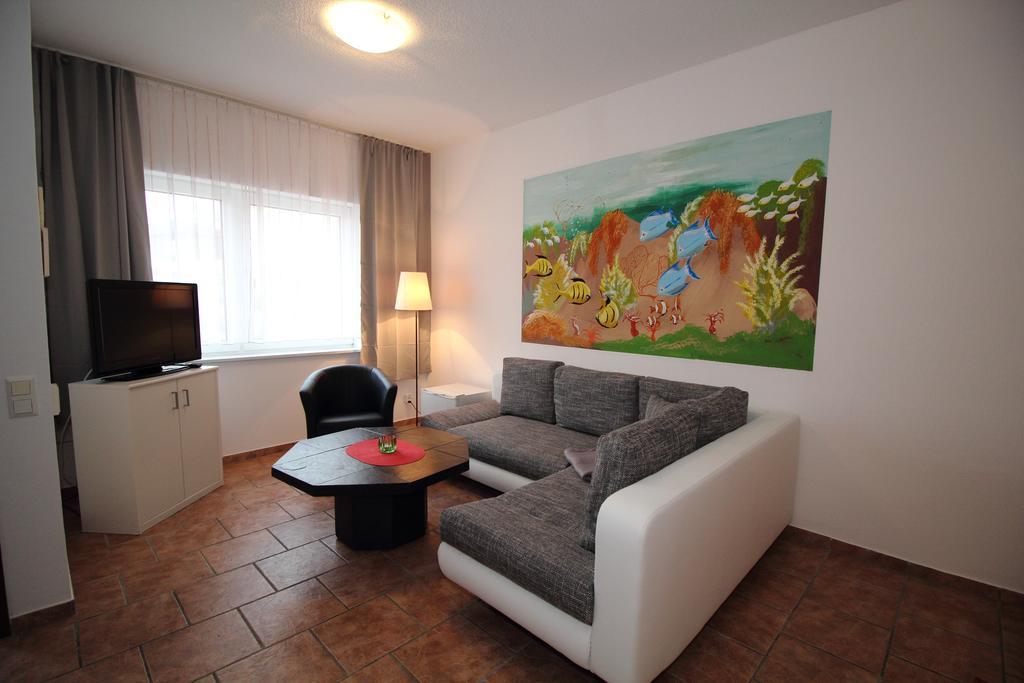 Pension Lenz - Haus Bruno Und Jesko Sassnitz Kültér fotó