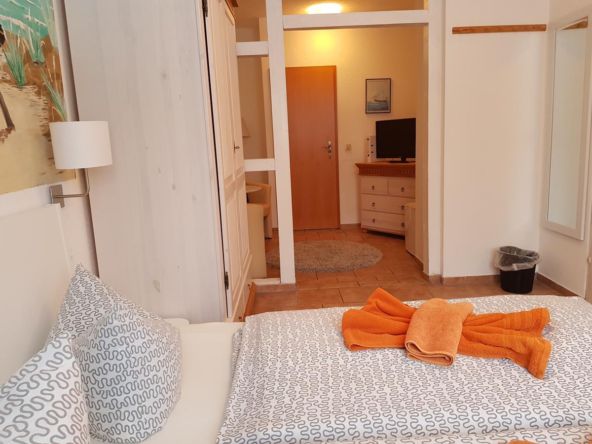 Pension Lenz - Haus Bruno Und Jesko Sassnitz Kültér fotó